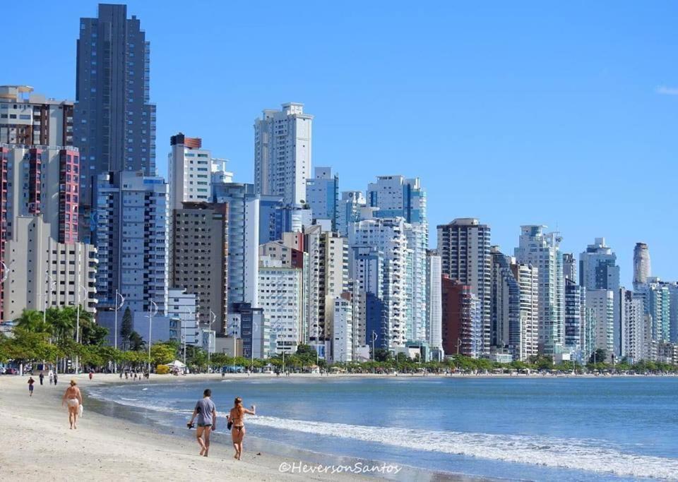 Férias incríveis vista mar Balneário Camboriú Exterior foto