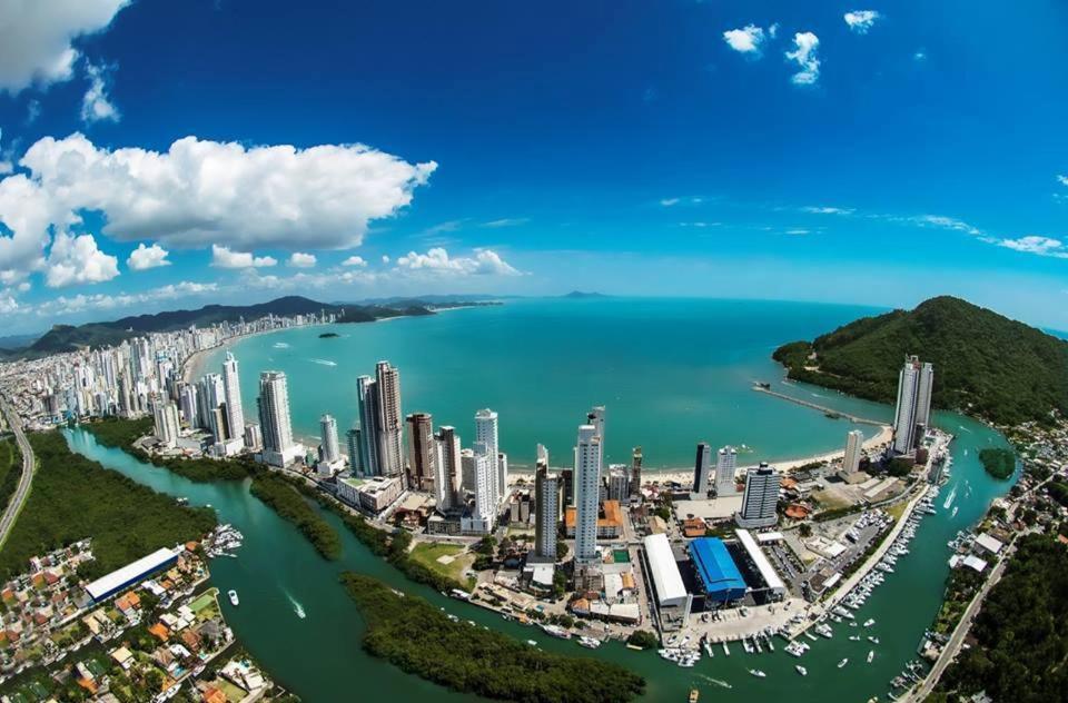 Férias incríveis vista mar Balneário Camboriú Exterior foto